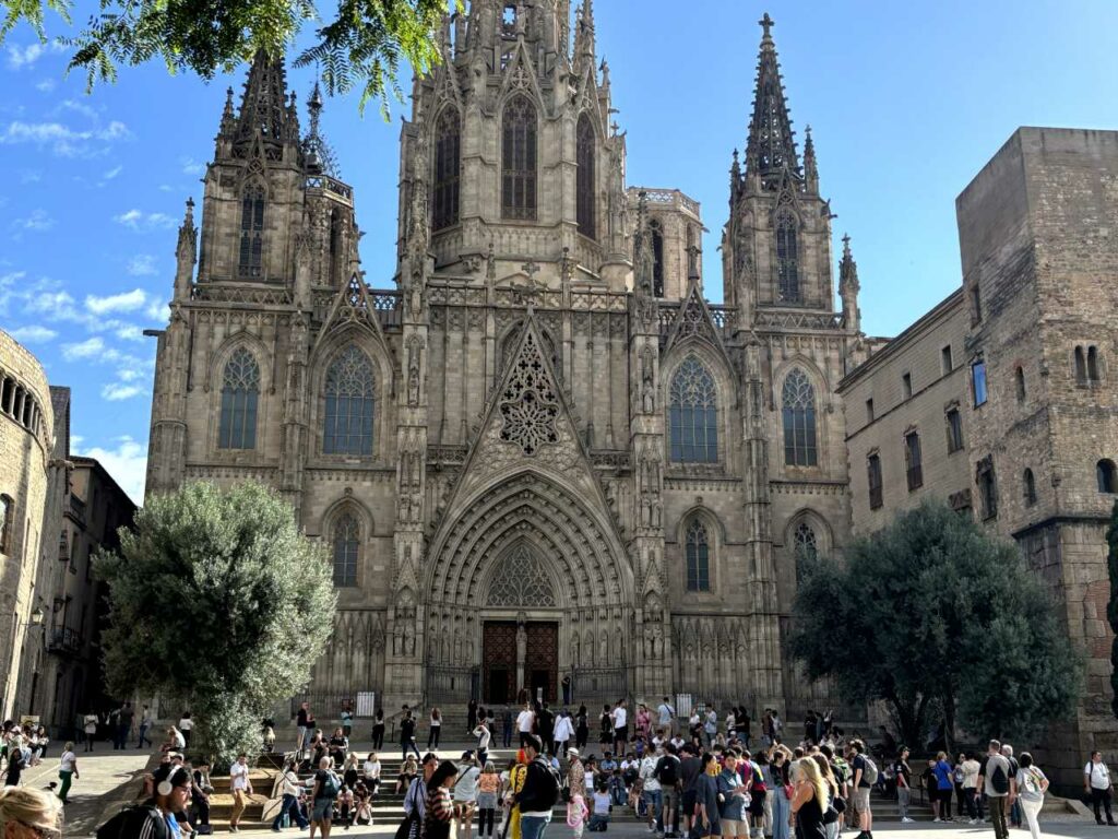 Cathédrale Sainte-Croix Barcelone : Prix et horaires