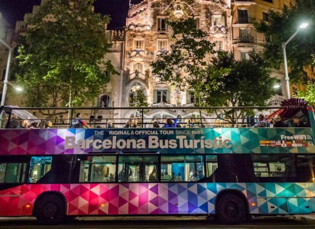 Le bus circule-t-il aussi la nuit ? Barcelona Night Tour