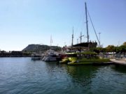 Excursions en bateau à Barcelone : prix, réservation, infos et conseils