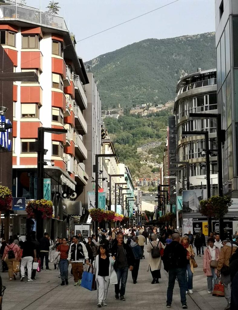 De nombreux centres commerciaux de premier plan De nombreux centres commerciaux de premier plan